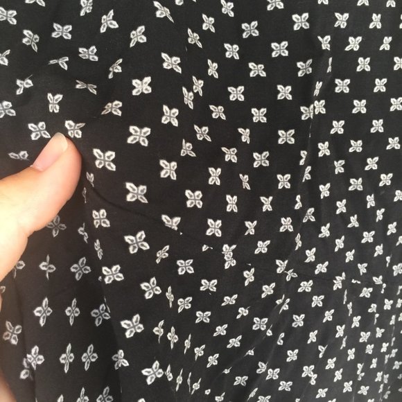 LF SEEK The Label Black Floral Ruffle Mini Skirt S - Picture 4 of 8